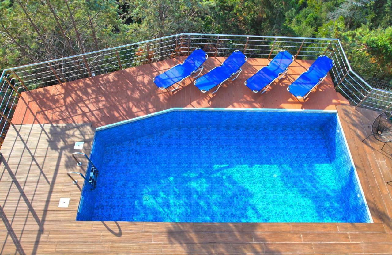 פלאקה Alexiszorba Villa מראה חיצוני תמונה