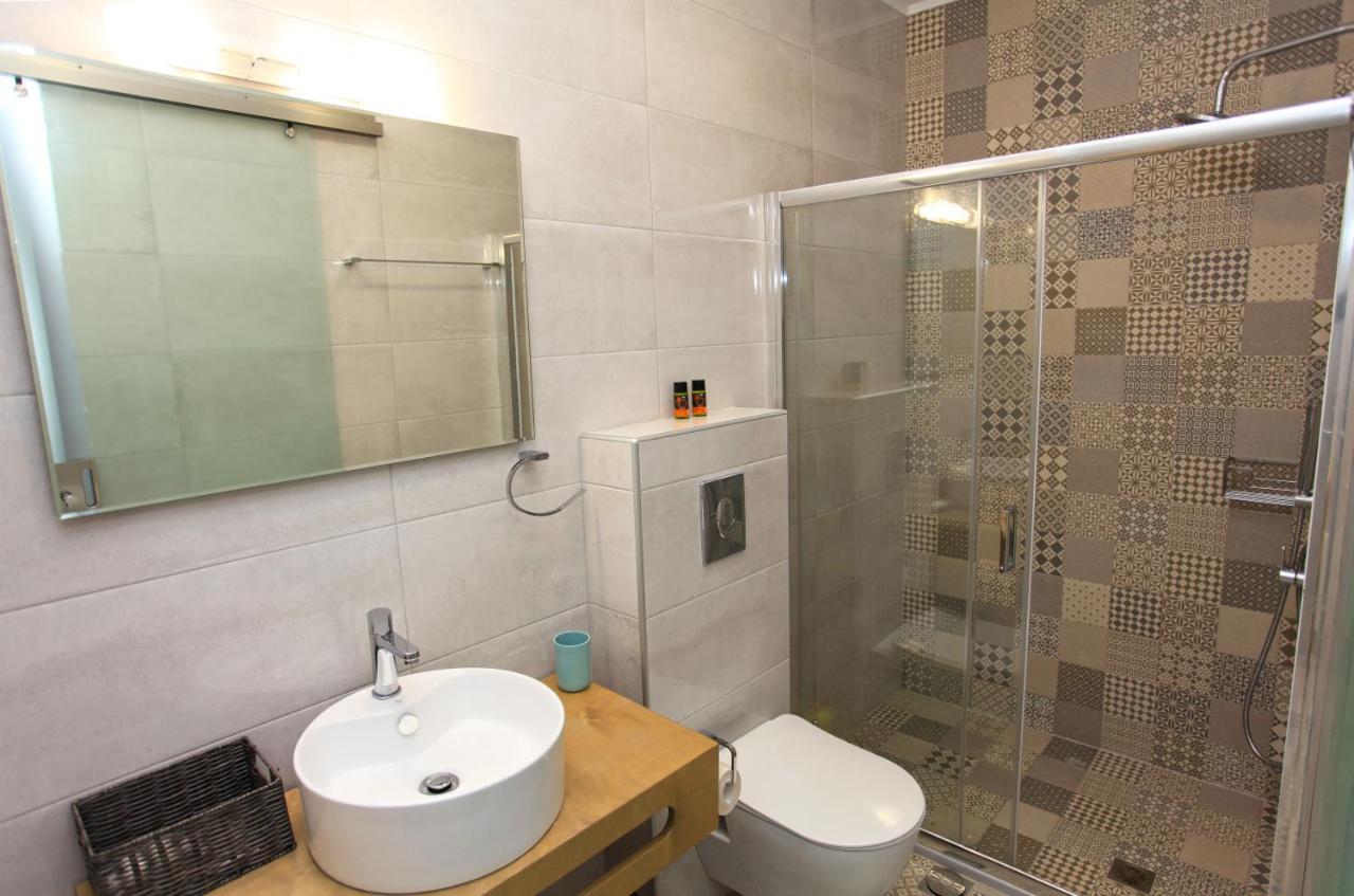 פלאקה Alexiszorba Villa מראה חיצוני תמונה