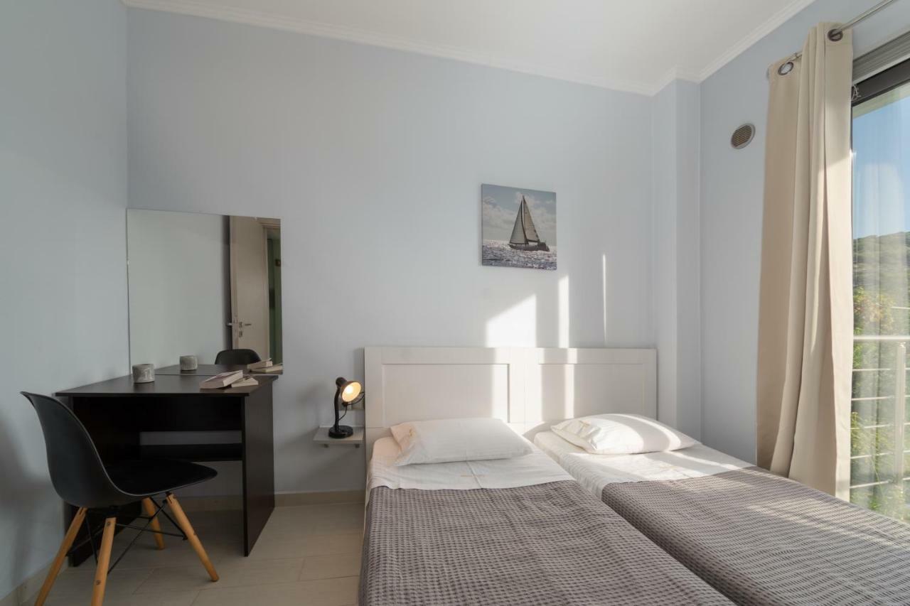 פלאקה Alexiszorba Villa מראה חיצוני תמונה